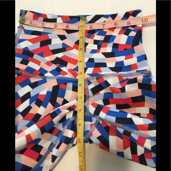 Lululemon Wunder Under Pant HR Capoeira Multi C2. - Picture 3 of 16